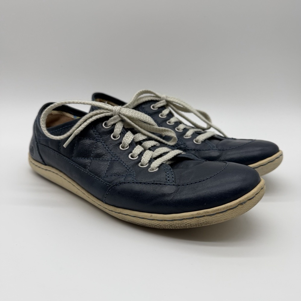 Born Quilted Navy Leather Lace Up Comfort Low Top Sneakers Women's Size 7.5